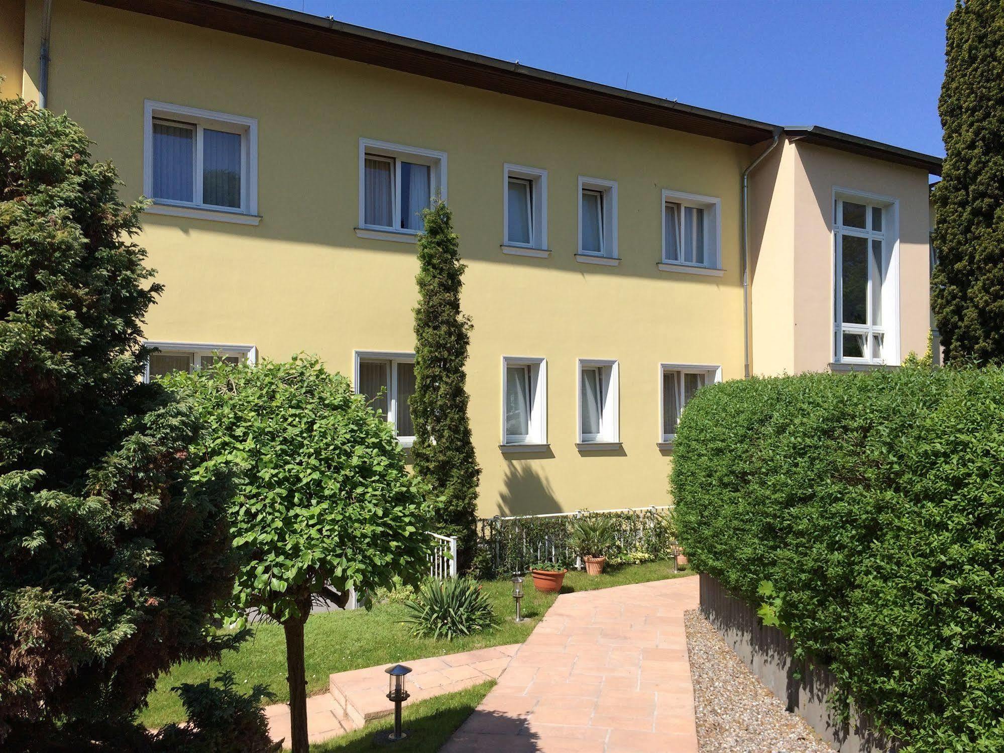 Hotel Garni Arte Vita Heringsdorf  Extérieur photo