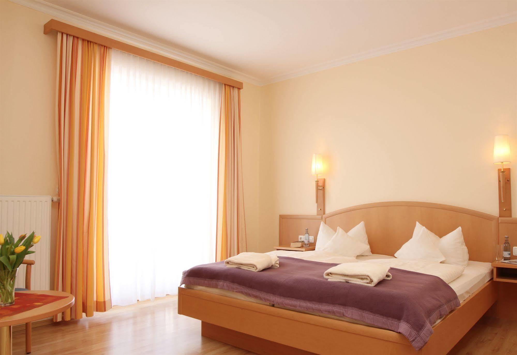 Hotel Garni Arte Vita Heringsdorf  Extérieur photo
